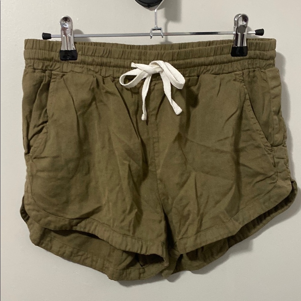 Billabong Green and White Athletic Shorts with Elastic Waistband